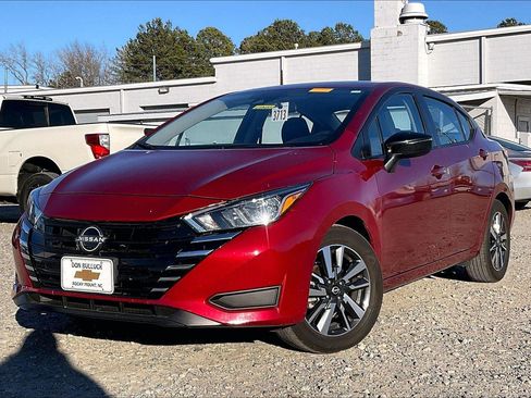 Certified 2024 Nissan Versa SV image 2