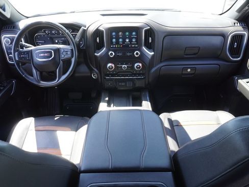 Certified 2023 GMC Sierra 3500 AT4 w/ AT4 Preferred Package AWD/4WD image 17