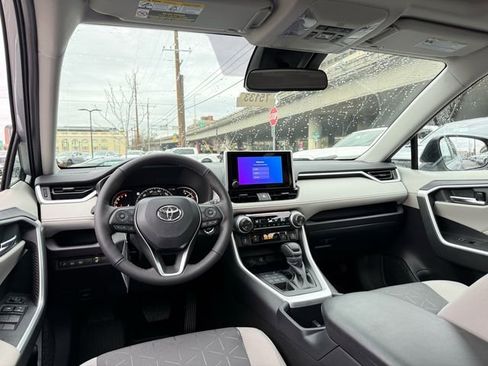 New 2025 Toyota RAV4 XLE image 6