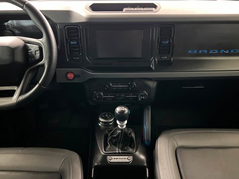 Used 2021 Ford Bronco Black Diamond AWD/4WD image 14