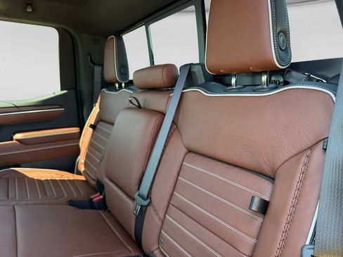 New 2026 GMC Sierra 1500 Denali Ultimate w/ LPO, Black Badging Package AWD/4WD image 31