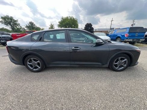 Used 2025 Kia K4 FWD image 4