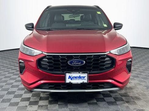Used 2024 Ford Escape ST-Line w/ Tech Pack #1 AWD/4WD image 9