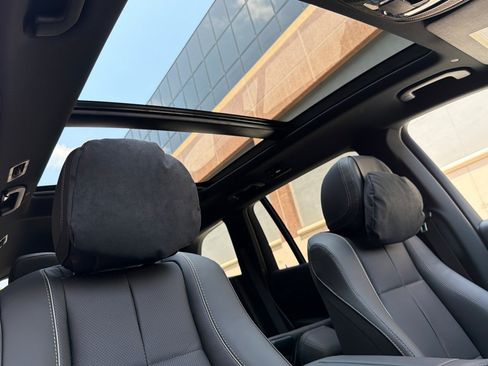 New 2026 Mercedes-Benz GLS 450 4MATIC image 17