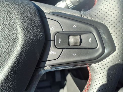 New 2026 Chevrolet Trax RS image 20