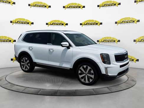 Used 2022 Kia Telluride S AWD/4WD image 7
