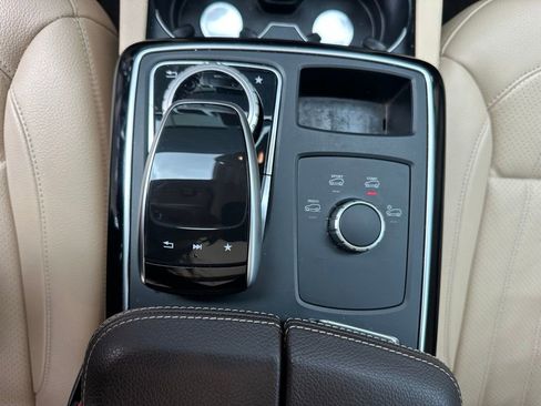 Used 2018 Mercedes-Benz GLE 350 image 27