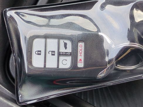 Used 2018 Honda CR-V Touring image 69