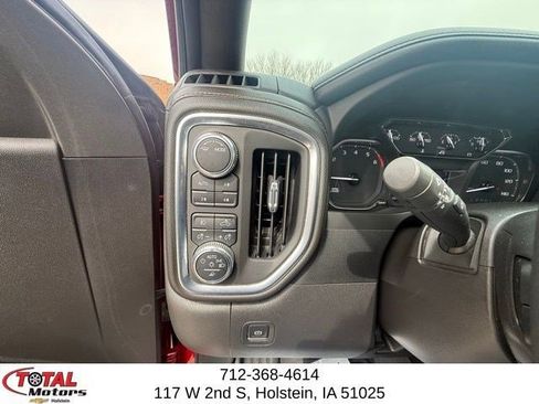 Used 2022 GMC Sierra 1500 AT4 w/ AT4 Premium Package image 15