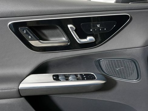 Certified 2025 Mercedes-Benz GLC 350e GLC 350e image 12