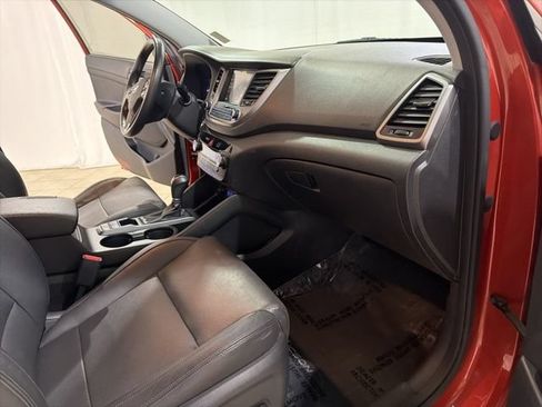 Used 2016 Hyundai Tucson Limited FWD image 24