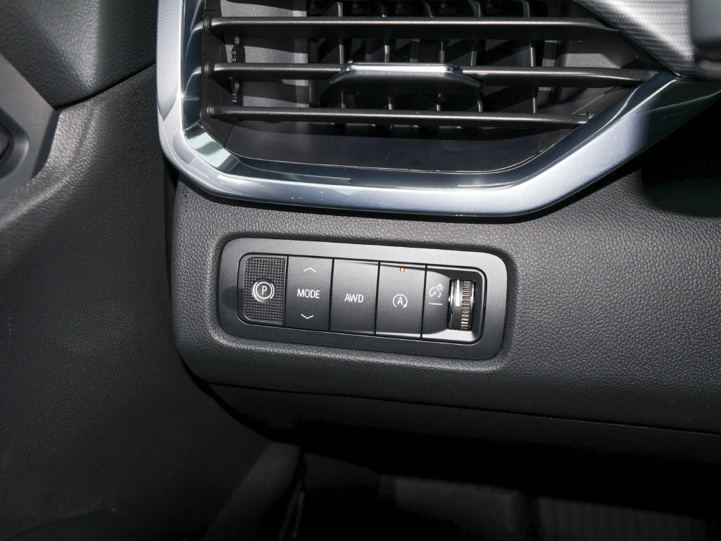 New 2027 GMC Acadia Elevation w/ Black Edition AWD/4WD image 31
