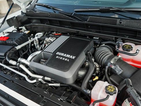 New 2026 GMC Sierra 1500 AT4 w/ AT4 Premium Package image 7