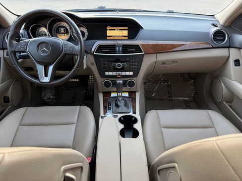 Used 2012 Mercedes-Benz C 250 Sedan image 12