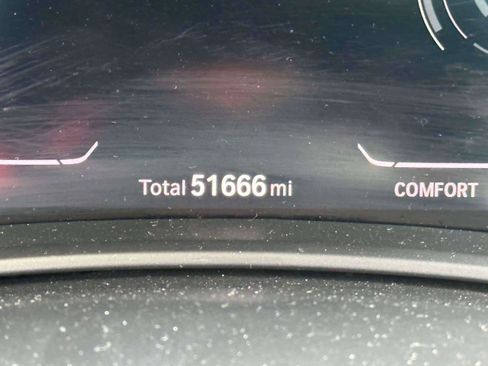 Used 2020 BMW X7 xDrive40i w/ Cold Weather Package image 28