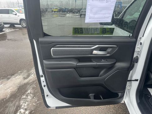 Used 2020 RAM 1500 Big Horn AWD/4WD image 13