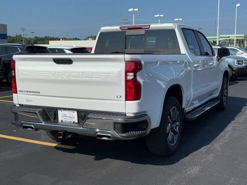 Used 2025 Chevrolet Silverado 1500 LT AWD/4WD image 3