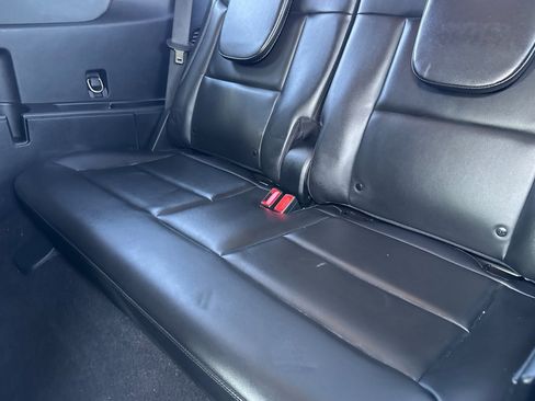 Used 2023 Ford Explorer XLT w/ Equipment Group 202A image 33