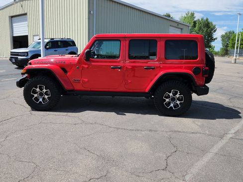 Used 2021 Jeep Wrangler Unlimited Rubicon AWD/4WD image 7