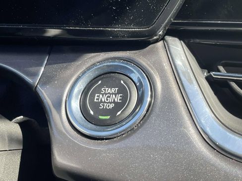 Used 2025 Chevrolet Trax ACTIV image 20