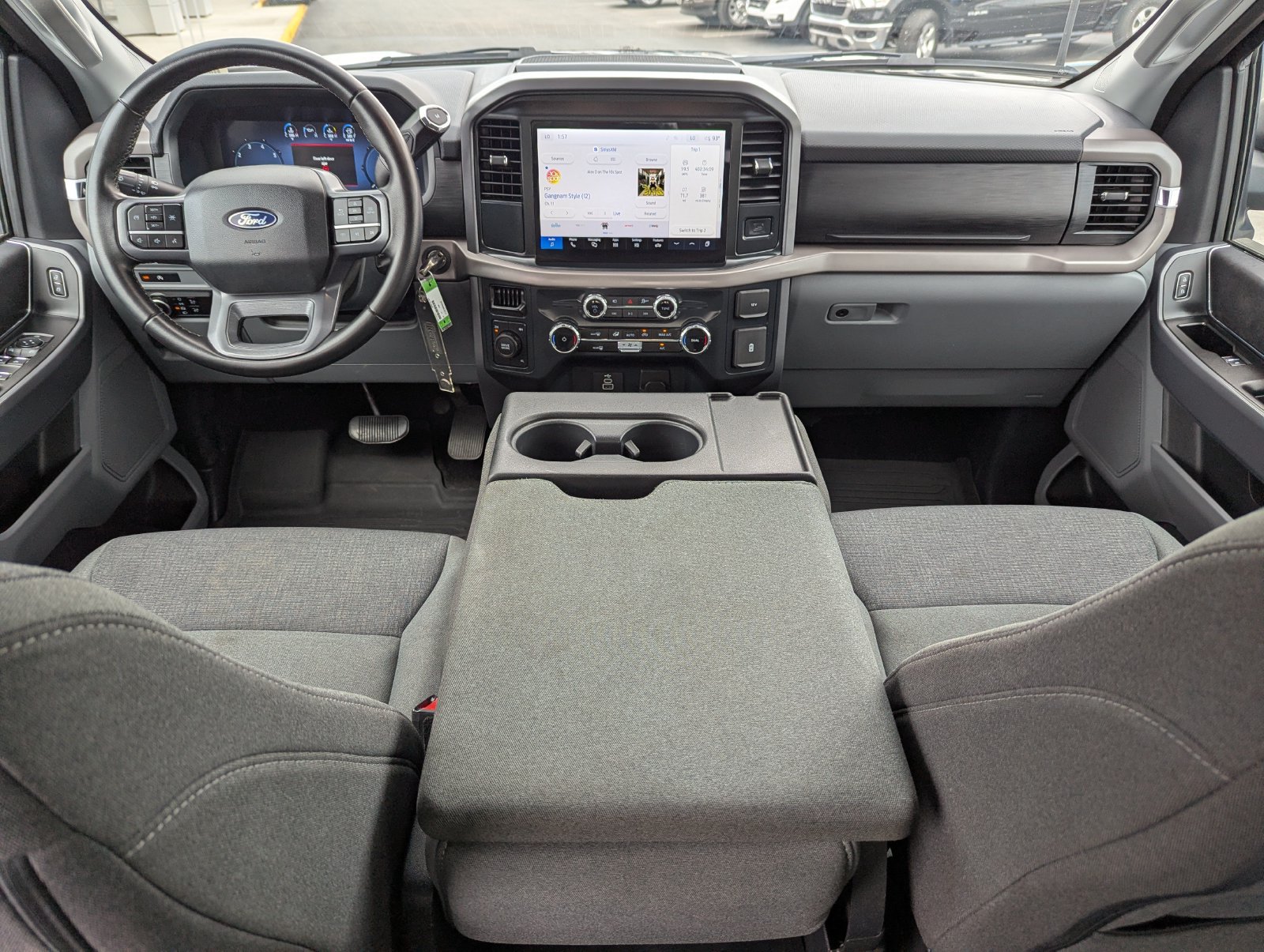 Used 2025 Ford F150 XLT w/ Equipment Group 301A Standard AWD/4WD image 17