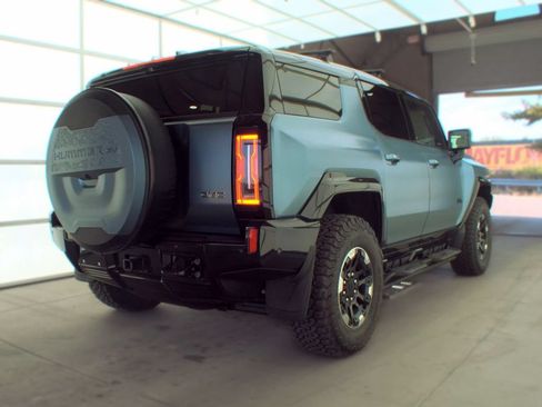 Used 2024 GMC Hummer EV 3X w/ Omega Edition AWD/4WD image 3