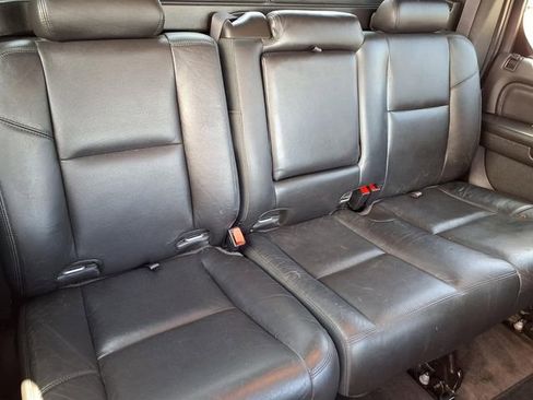 Used 2012 Cadillac Escalade EXT Luxury AWD/4WD image 24