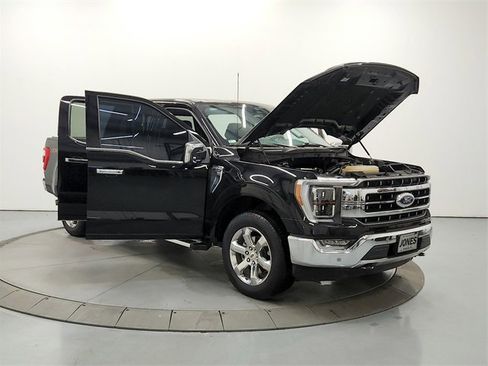 Used 2023 Ford F150 Lariat w/ Equipment Group 502A High image 9