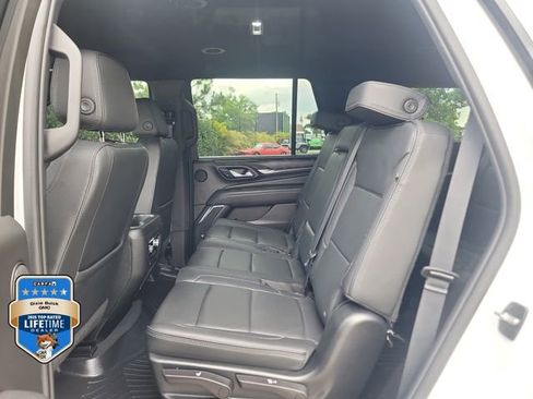 Certified 2023 GMC Yukon Denali w/ Max Trailering Package AWD/4WD image 9