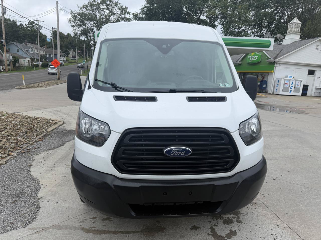Used 2019 Ford Transit 250 148 Medium Roof RWD image 8