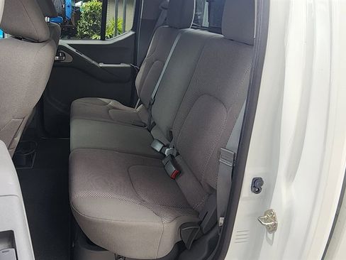 Used 2019 Nissan Frontier SV image 20