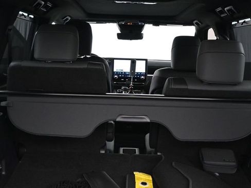 Used 2024 Lexus GX 550 w/ Accessory Package (31) image 15