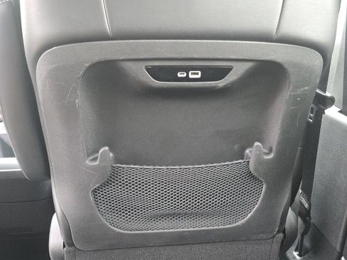 Used 2025 Chrysler Pacifica Select FWD image 23