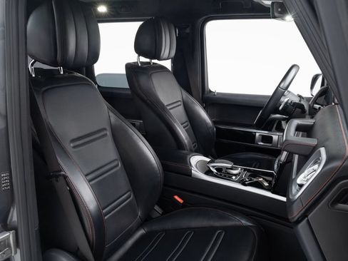 Used 2022 Mercedes-Benz G 550 image 25