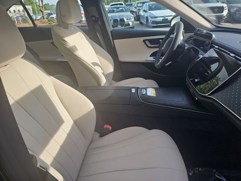 New 2026 Mercedes-Benz E 350 Sedan image 10