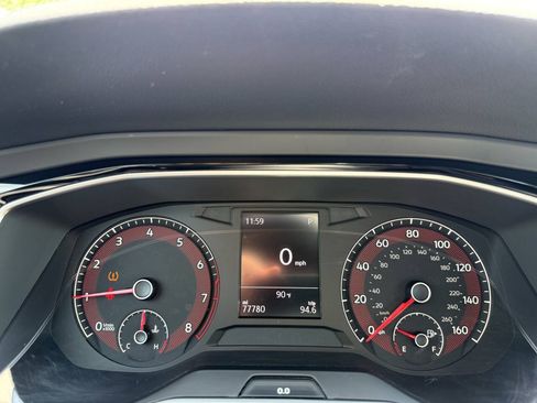 Used 2019 Volkswagen Jetta R-Line FWD image 16