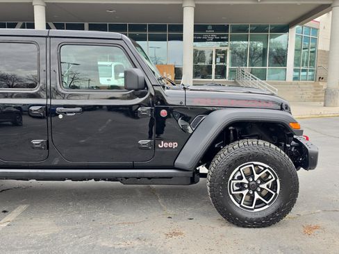 New 2026 Jeep Gladiator Rubicon image 12