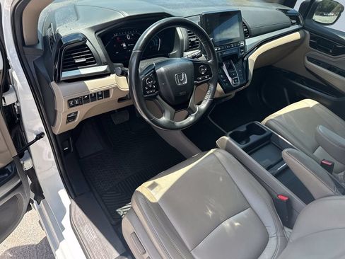 Used 2021 Honda Odyssey Touring image 10