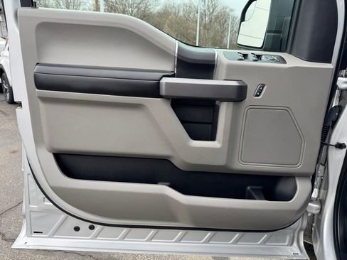 Used 2019 Ford F150 XLT w/ Equipment Group 301A Mid image 17