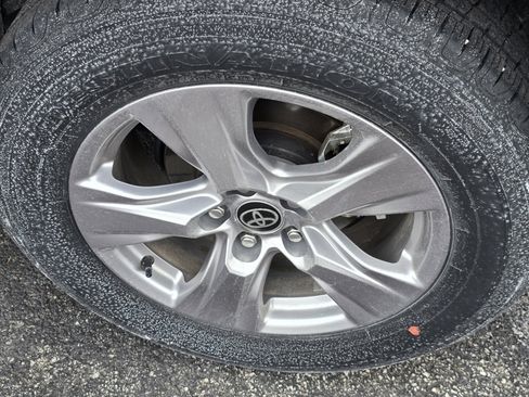 Certified 2025 Toyota RAV4 LE image 13