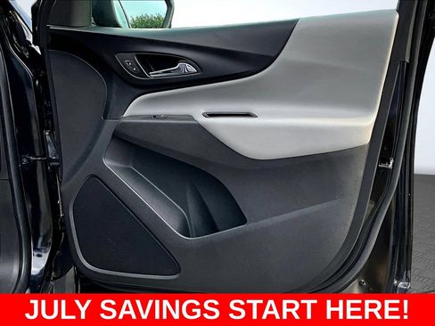 Used 2022 Chevrolet Equinox LS w/ LS Convenience Package AWD/4WD image 30