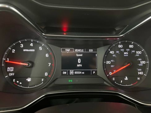 Used 2022 Chevrolet TrailBlazer LT AWD/4WD image 8