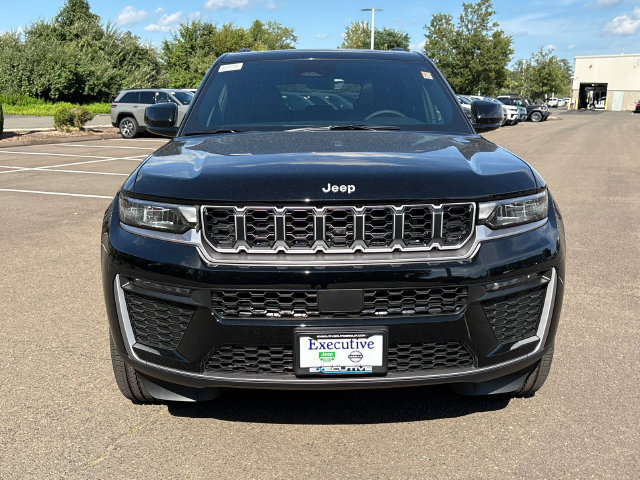 New 2027 Jeep Grand Cherokee Limited AWD/4WD image 6