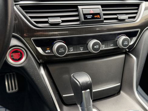 Certified 2022 Honda Accord Sport image 26