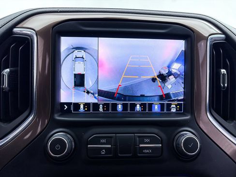 Used 2022 Chevrolet Silverado 2500 High Country AWD/4WD image 9
