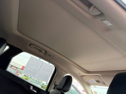 Used 2020 Ford Escape SEL FWD image 16