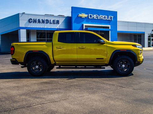 Used 2023 GMC Canyon Elevation w/ Elevation Premium Package AWD/4WD image 8
