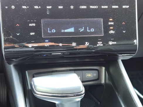 Used 2024 Hyundai Santa Cruz XRT AWD/4WD image 27