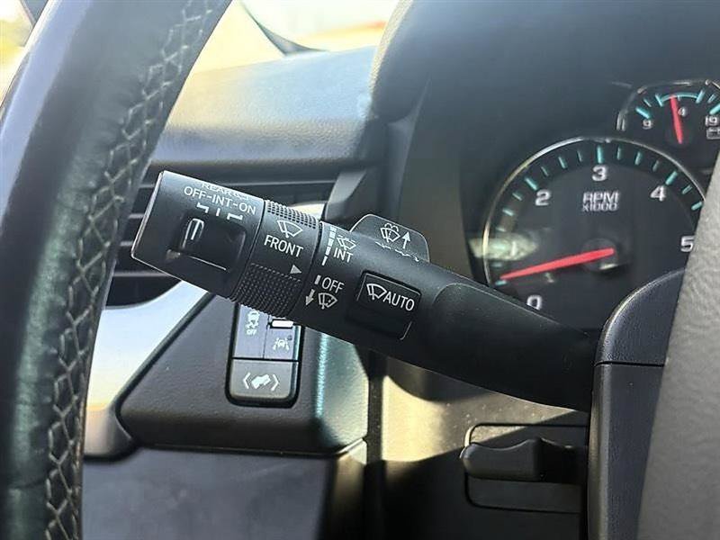 Used 2020 Chevrolet Tahoe LT RWD image 22