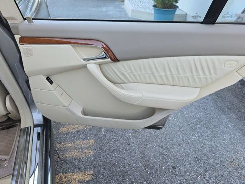 Used 2004 Mercedes-Benz S 430 4MATIC image 13
